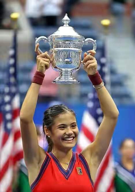 赛中的突出 赛中的突出