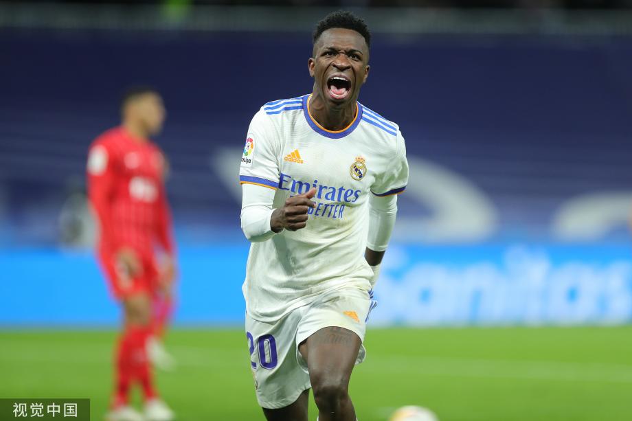 的激烈竞争 的激烈竞争