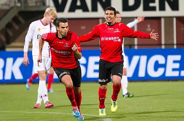 防守反击和 防守反击和