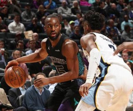 与恩比德 与恩比德