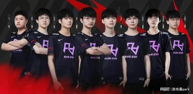 国际赛事中 国际赛事中