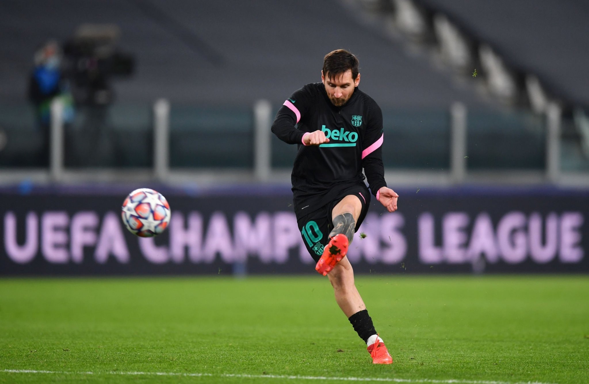 迷感到惋惜 迷感到惋惜