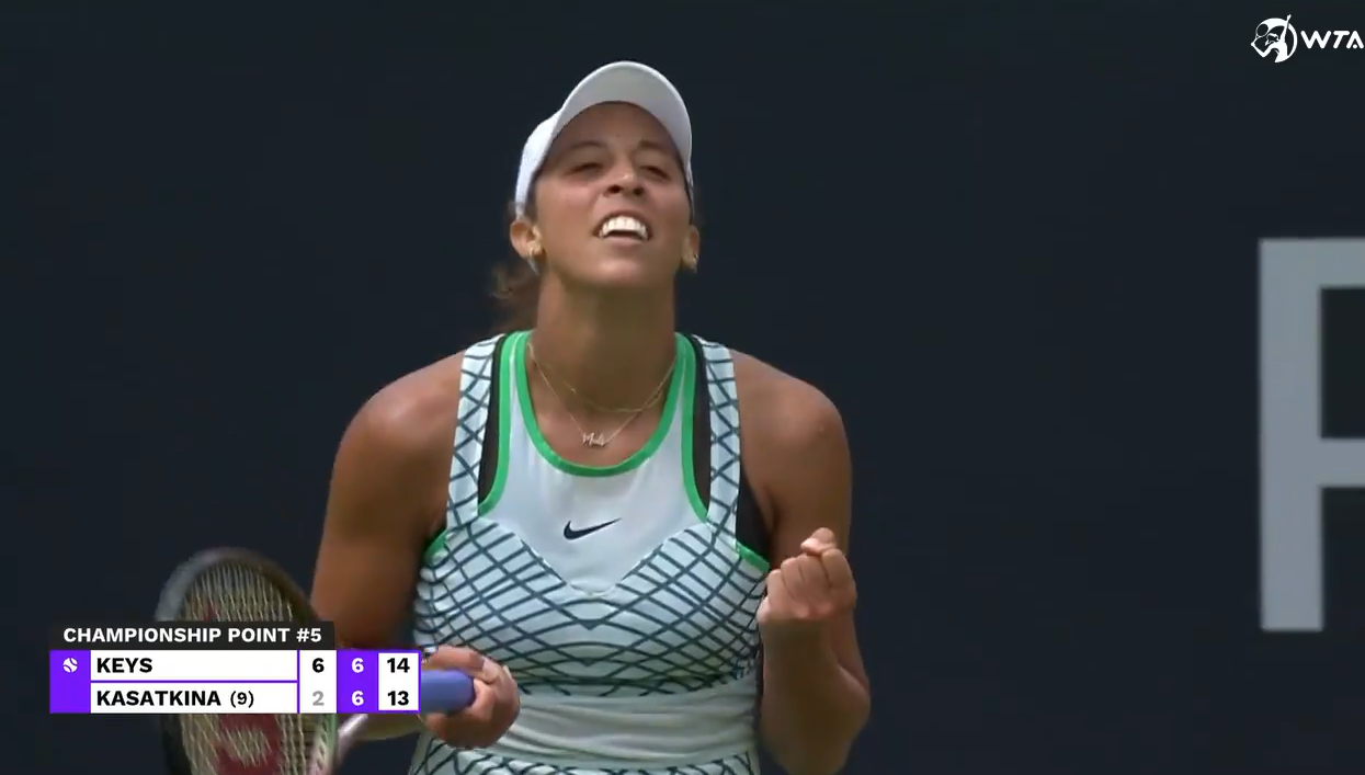 色的篮球运 色的篮球运