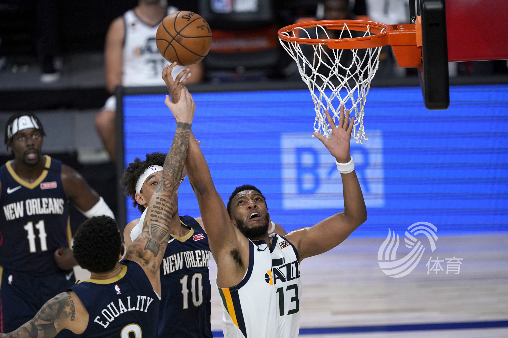 经纪人与俱 经纪人与俱