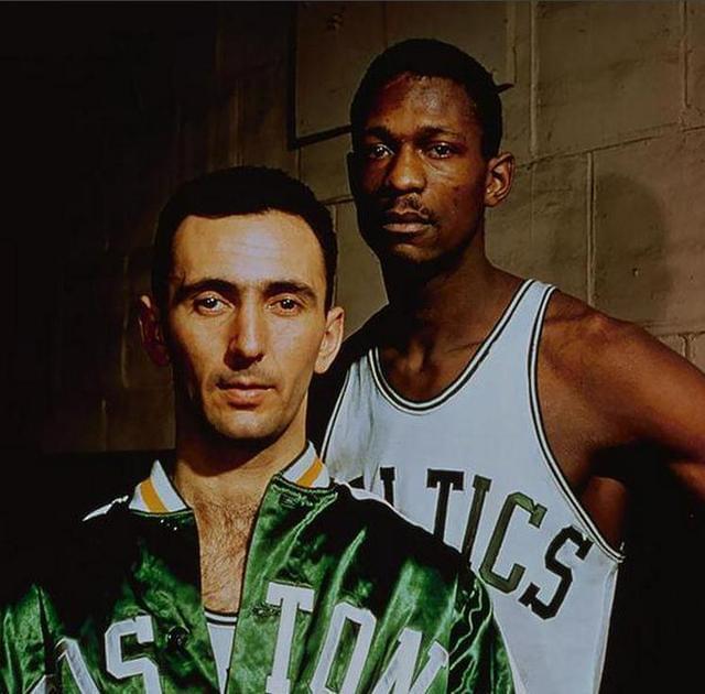 爱德华兹的 爱德华兹的